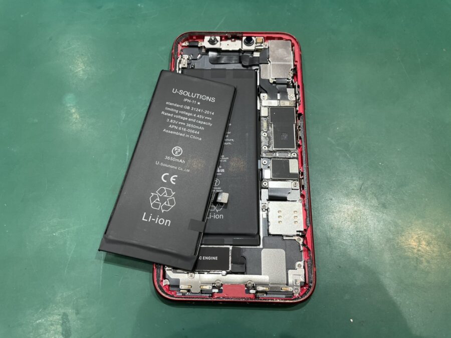 iPhone11が急に電源が入らなくなった…そんな時【スマホ修理工房 池袋P'パルコ本店】であれば修理対応可