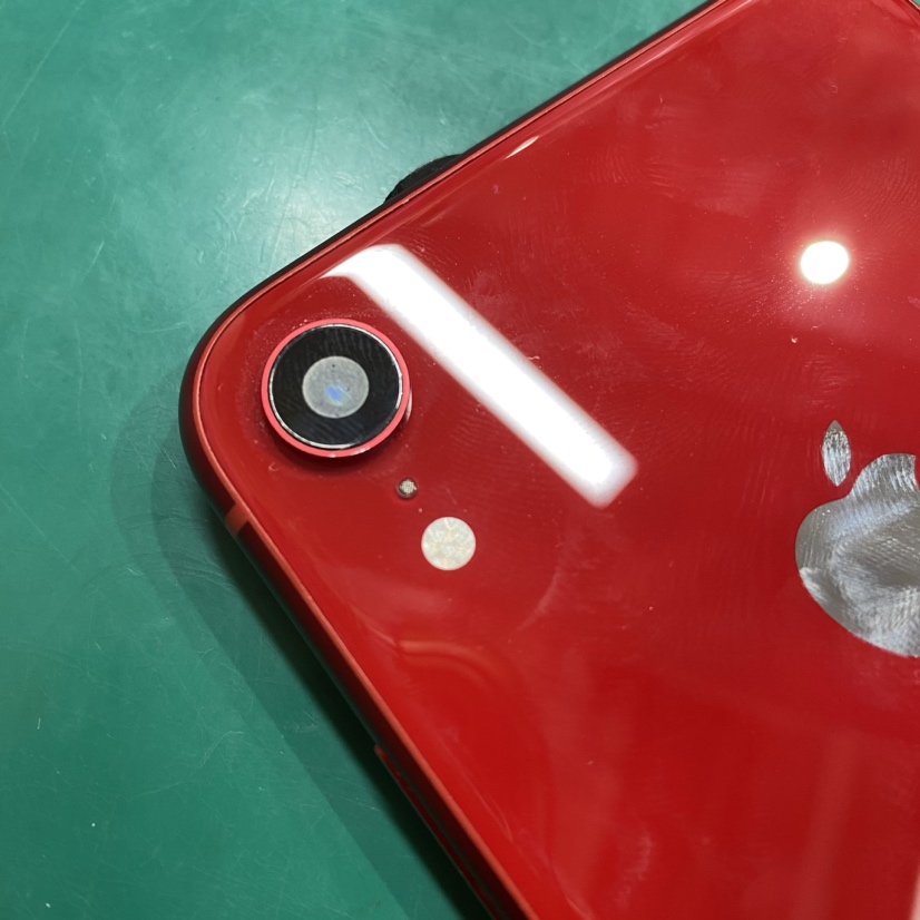 iPhoneXRのお風呂水没！画面がつかない、電源が入らない場合はご相談ください！【スマホ修理工房 池袋P'パルコ本店】