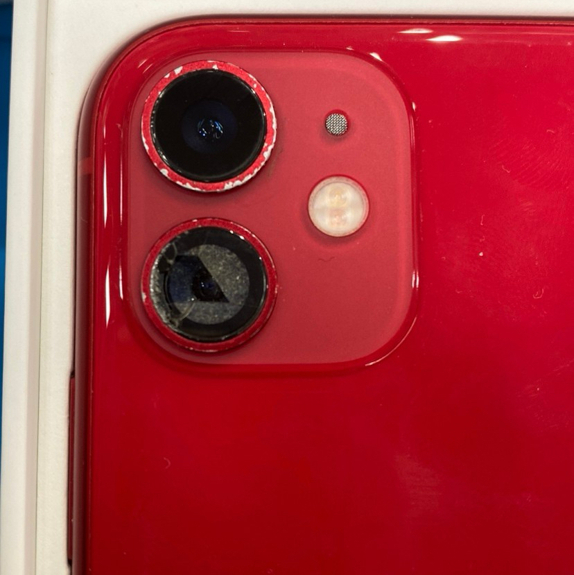 iPhone11のアウトカメラレンズ修理に最短15分～で対応可！まずはご相談ください！【スマホ修理工房池袋P