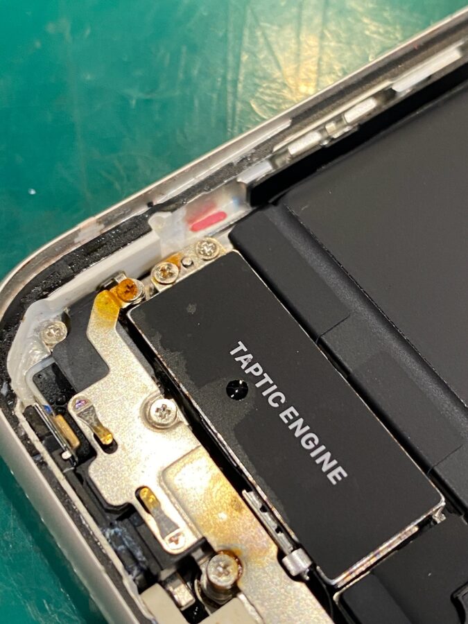 iPhone 12(アイフォン)を水没させてしまって・・・ - 即日修理のスマホ修理工房ペリエ千葉店へ！