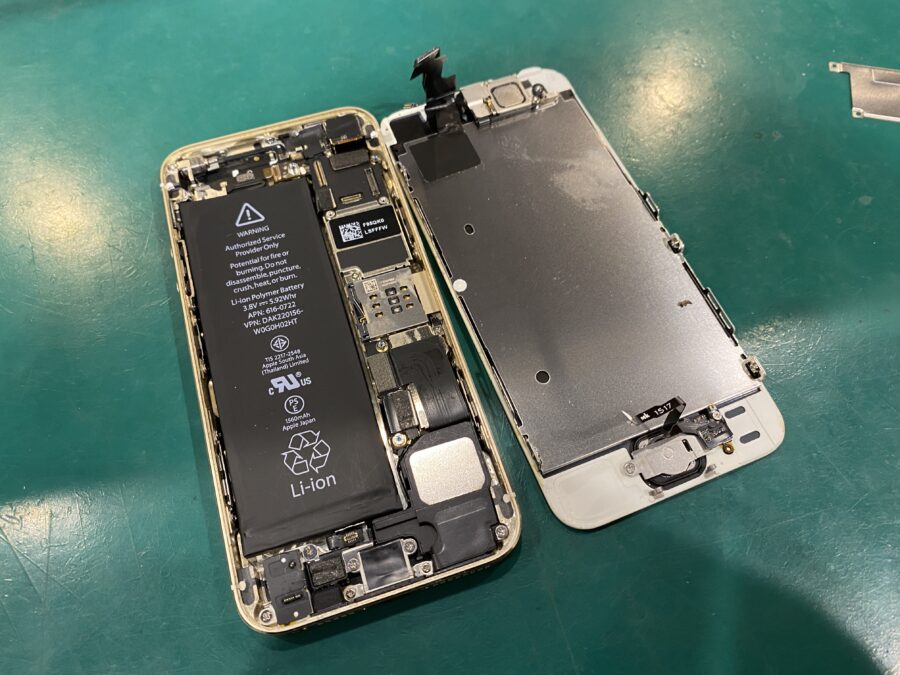 iPhone 5s(アイフォン)もまだ使われてますよ！ - 即日修理のスマホ修理工房ペリエ千葉店へ！