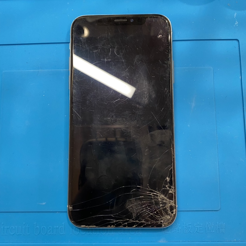 iPhoneXS（アイフォン）をお持ち込み頂きました。【スマホ修理工房池袋P’パルコ店】