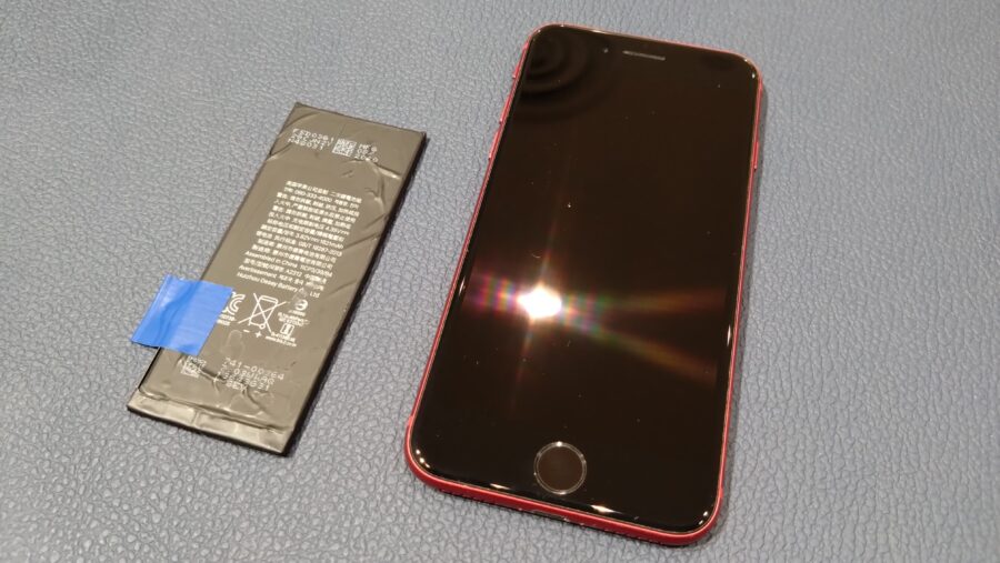 バッテリーが劣化してしまったiPhoneSE2（アイフォンエスイーツー）の修理を行いました!【iPhone修理工房仙台PARCO