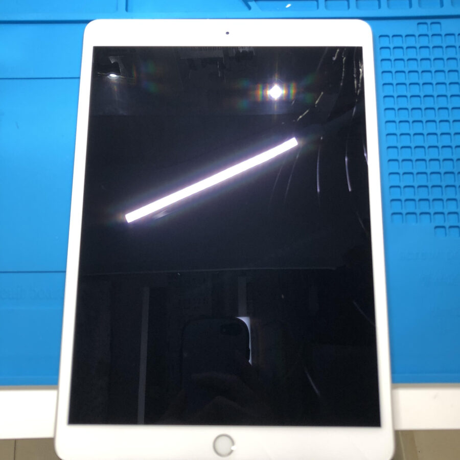 iPad Air 第３世代の画面割れ修理は、即日修理対応の【スマホ修理工房 池袋P'パルコ本店】