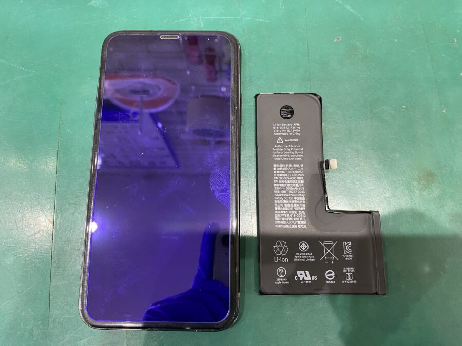 江東区西大島、亀戸近くのスマホ修理店！iPhone11Pro(アイフォン)バッテリーの持ちが悪いなどの際は当店にお任せ！