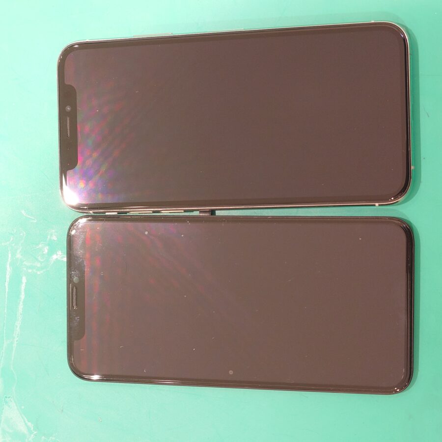 【画面交換修理】藤沢市からお越しのお客様より、iPhoneXS(アイフォンXS)をお持ち込みいただきました！
