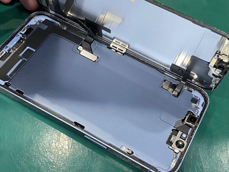 iPhone 14(アイフォン)を修理いたします！ - 即日修理のスマホ修理工房ペリエ千葉店へ！