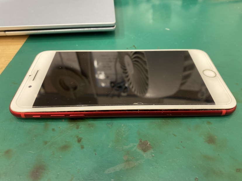 【バッテリー交換修理】茅ヶ崎市からお越しのお客様より、iPhone7Plus(アイフォン)をお持ち込みいただきました！
