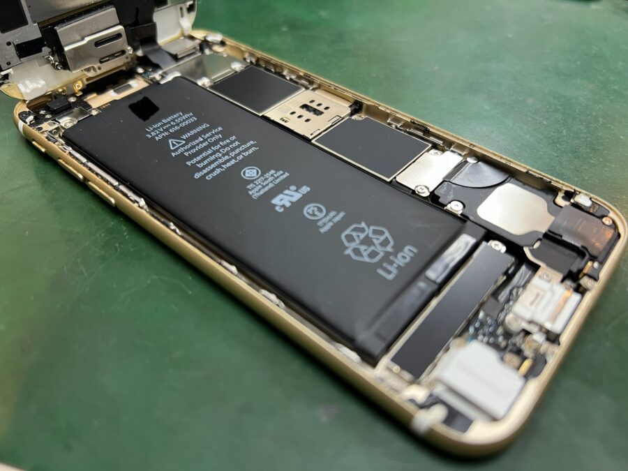 iPhone6sバッテリー交換修理のご依頼でした！