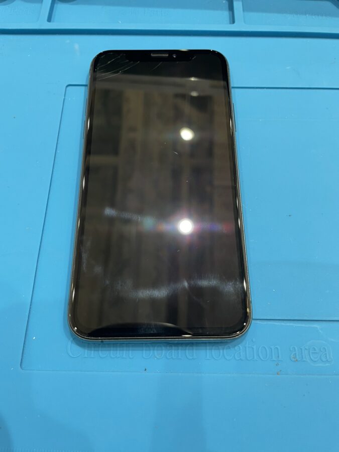 iPhoneXS（アイフォンXS）をお持ち込み頂きました。【スマホ修理工房池袋P’パルコ店】
