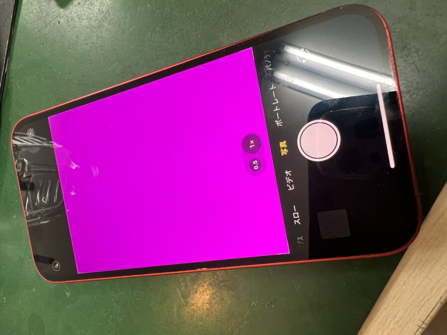 iPhone12 アウトカメラ交換修理のご依頼でした！
