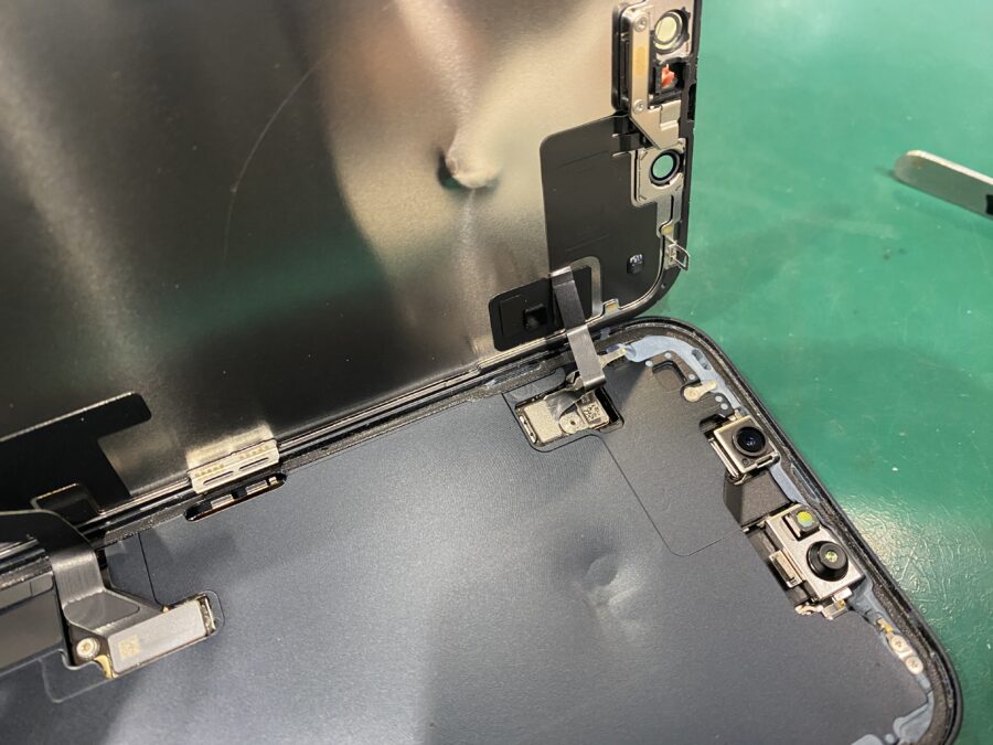 今すぐ直せますか！？iPhone 14(アイフォン)の画面修理対応 - スマホ修理工房ペリエ千葉店へ