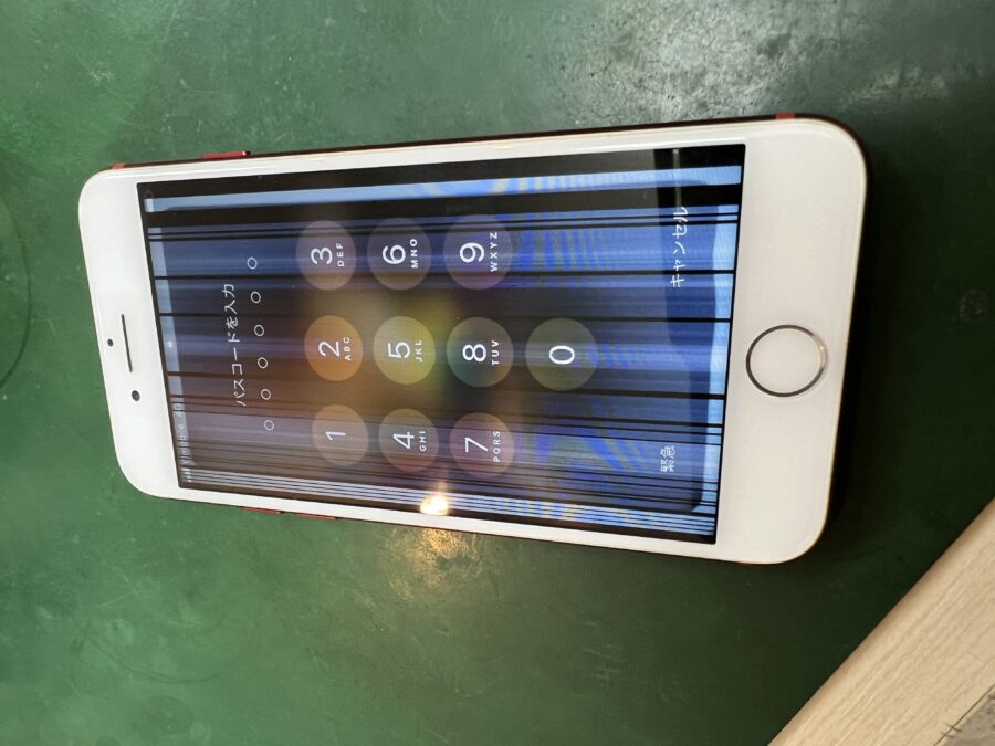 iPhone7 液晶画面交換修理のご依頼でした！