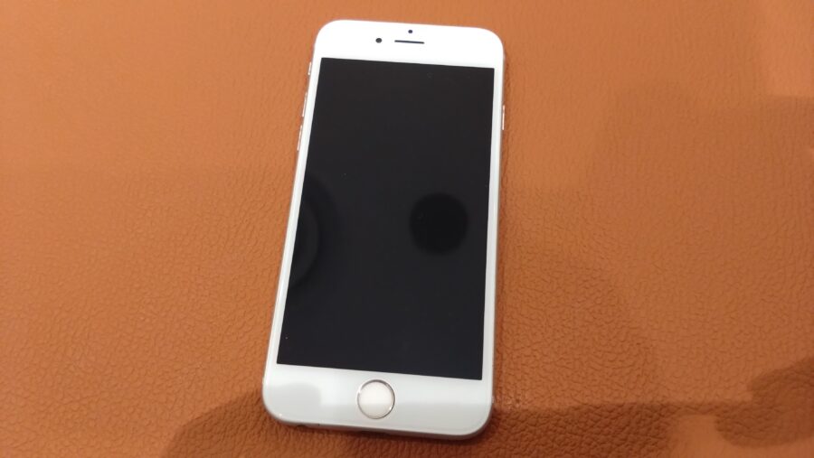 勝手にタッチ入力されてしまうiPhone6（アイフォンシックス）の修理を行いました!【スマホ修理工房仙台PARCO2店】