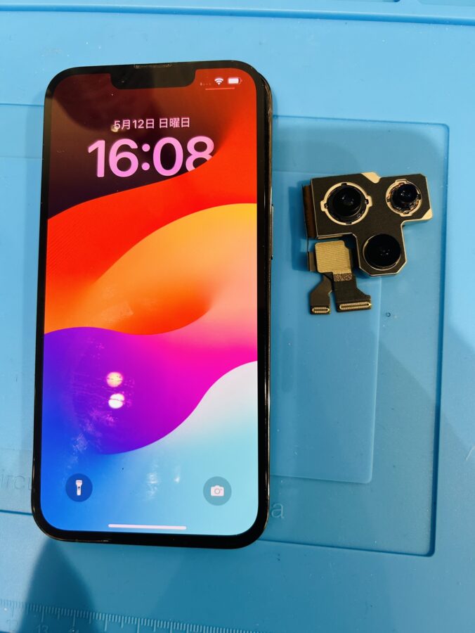 iPhone 13 Pro（アイフォン13プロ）アウトカメラ本体修理　￥16,800（税込）～／40分～スマホ修理工房渋谷店