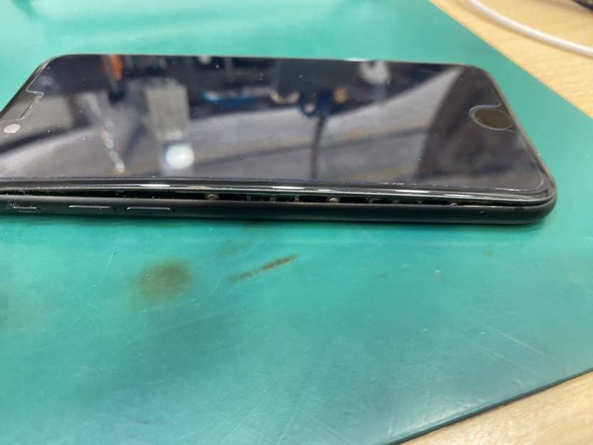 【バッテリー交換修理】茅ヶ崎市からお越しのお客様より、iPhone7(アイフォン7)をお持ち込みいただきました！
