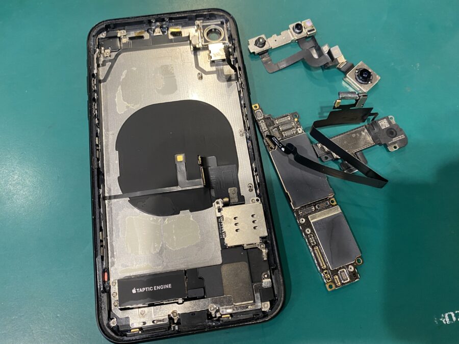 水没させてしまったんですが、ここから復旧できますか？iPhone XR(アイフォン)の水没修理 - スマホ修理工房ペリエ千