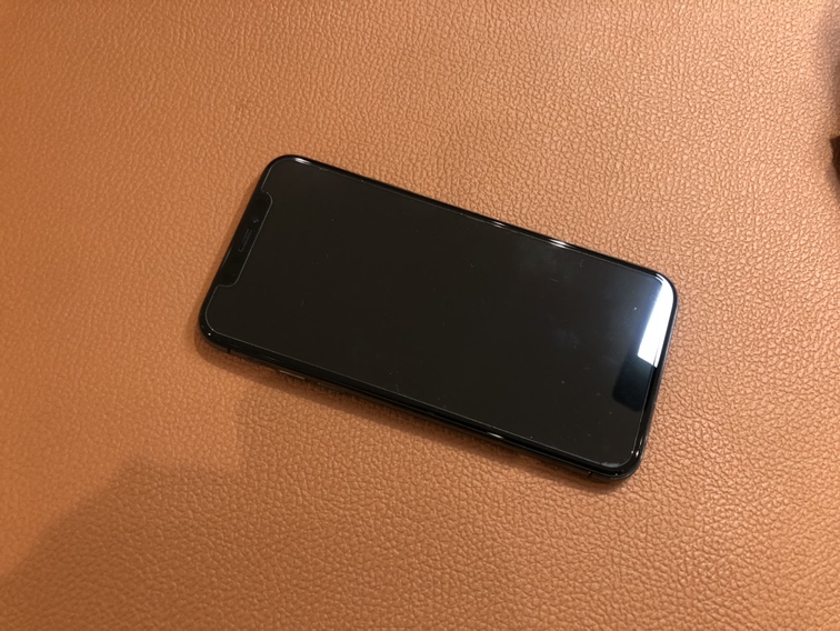 電池の減りが早くなってきたように感じるiPhoneXSバッテリー交換修理を行いました!【スマホ修理工房仙台パルコ2店】