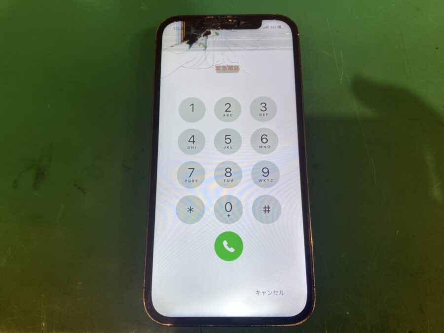 画面が壊れてしまった突然のアクシデントでも即日修理✨ iPhone12Pro(アイフォン) 【スマホ修理工房新宿PePe店】