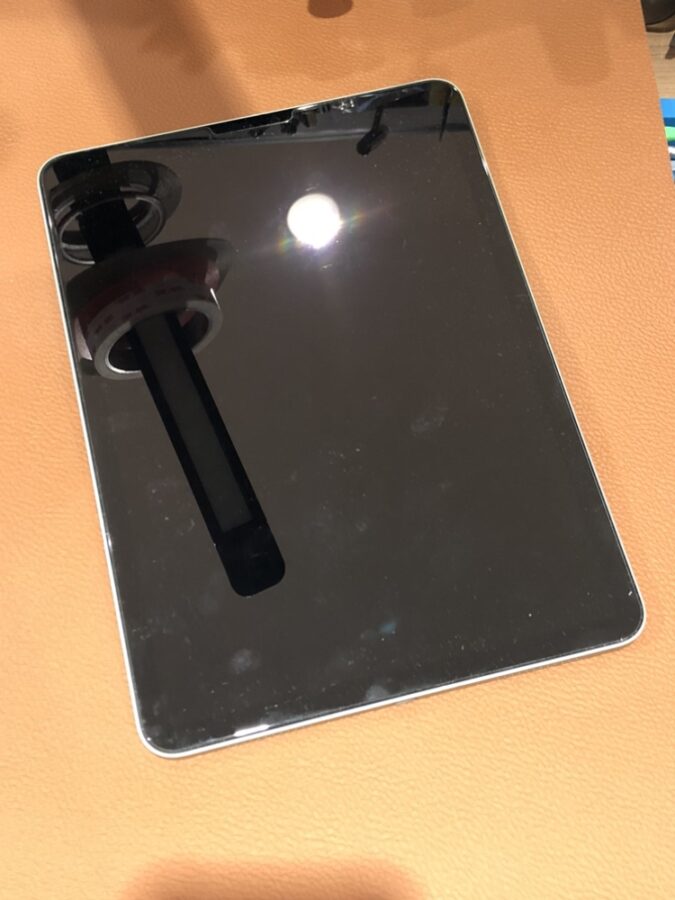 バッテリーの劣化が気になってきたiPadAir4(アイパッド)のバッテリー交換修理を行いました！【スマホ修理工房仙台パルコ2店】
