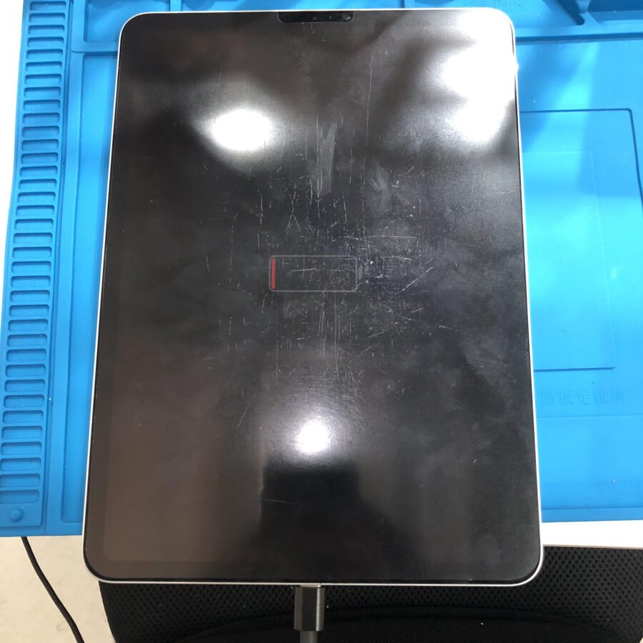 iPadの充電コネクタ交換のご依頼が増えています！！最短即日修理をご希望なら「スマホ修理工房池袋P'パルコ本店」へ！