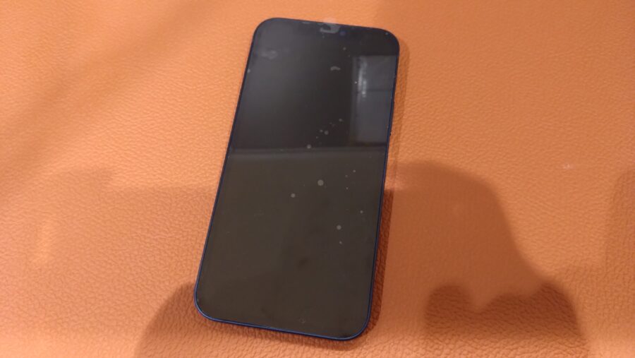 タッチが効かなくなってしまったiPhone12(アイフォン)画面交換を行いました。【スマホ修理工房仙台パルコ2店】