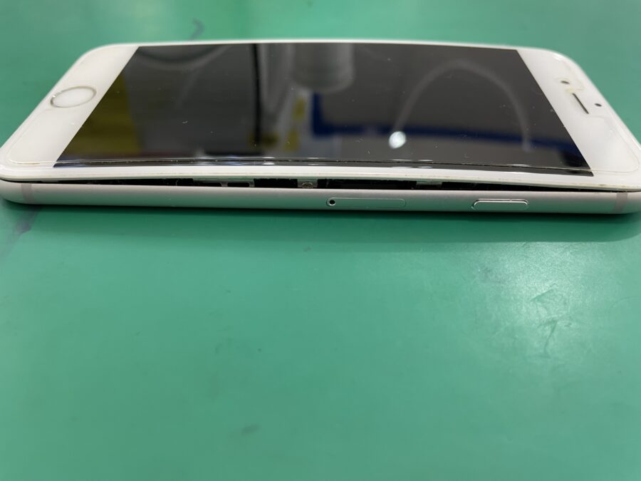 iPhone6s(アイフォンシックスエス)バッテリー交換【栄店】