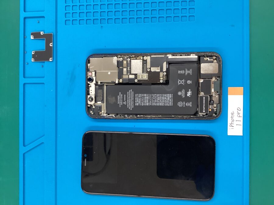 iPhone（アイフォン）11Pro　バッテリ交換　スマホ修理工房　青葉通り店