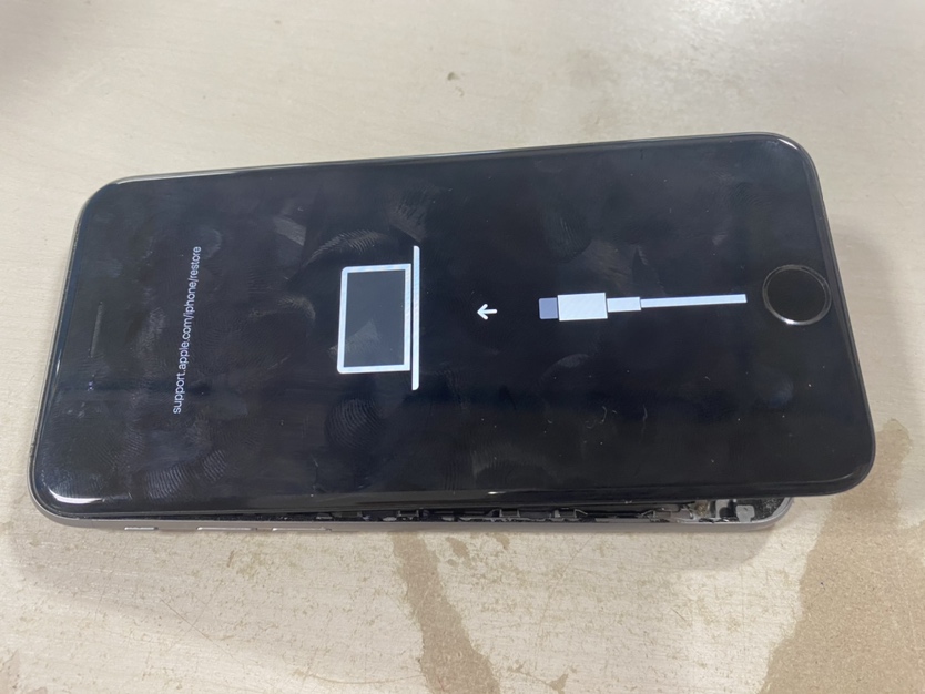 リカバリーモードの解除ができなくなったiPhoneも改善いたします！