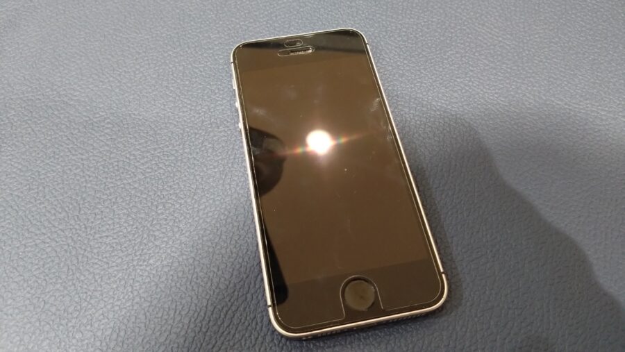 すぐ充電が切れてしまうiPhoneSE(アイフォン)バッテリー交換修理を行いました!【スマホ修理工房仙台パルコ2店】