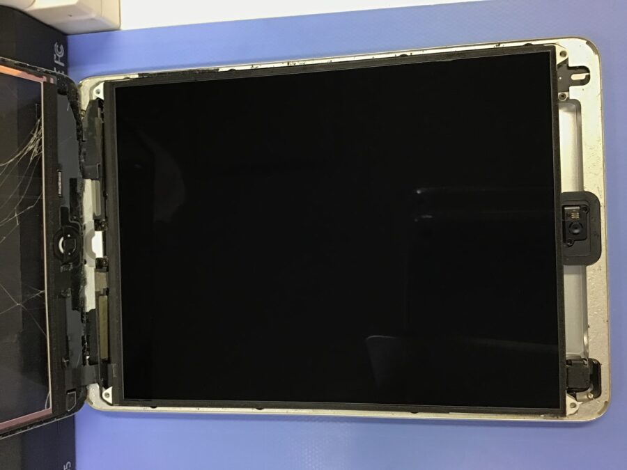 スマホ修理工房王子店/iPad mini2の画面交換をいたしました！