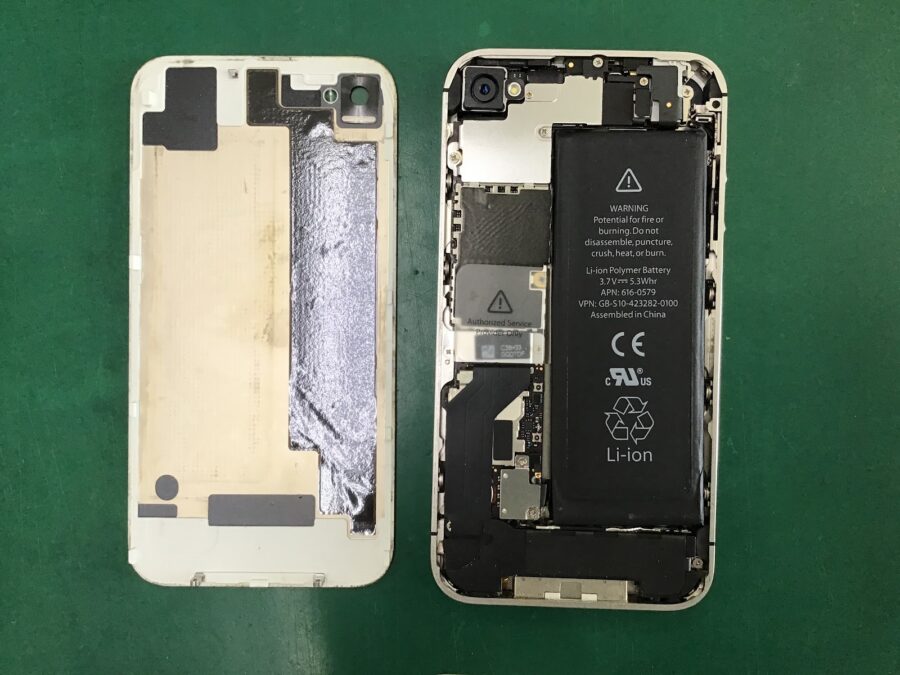 スマホ修理工房王子店/iPhone4sのバッテリー交換をいたしました！