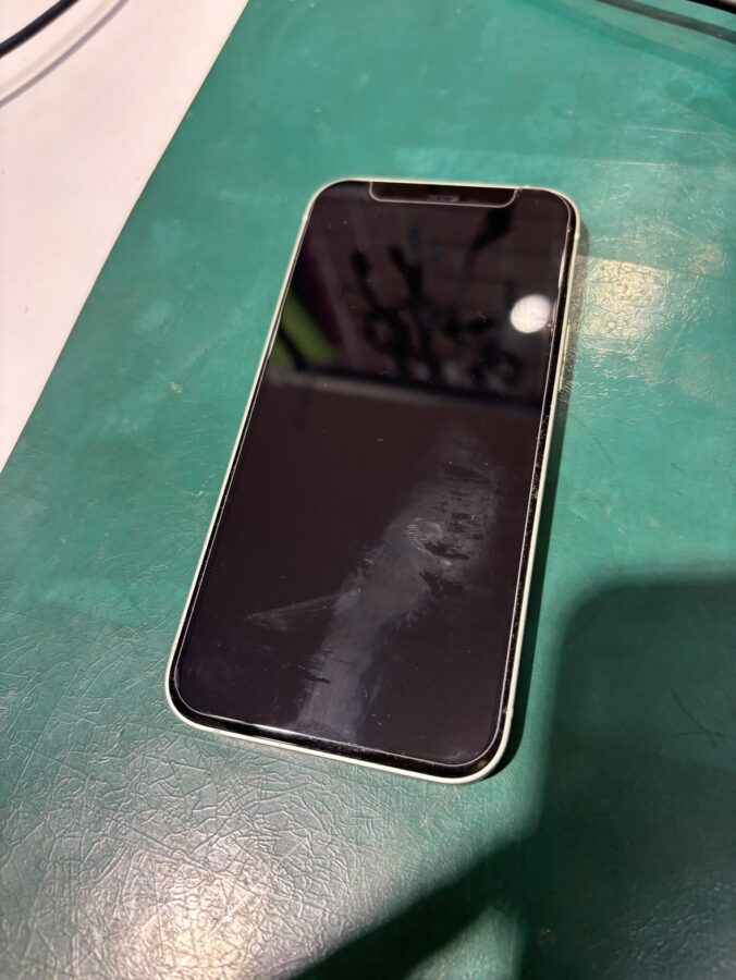iPhone12mini（アイフォン）バッテリー交換！初来店でもご安心ください！【スマホ修理工房 ココリア多摩センター店】