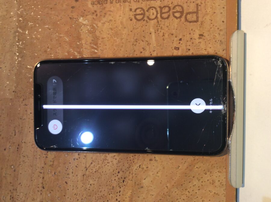 iPhone11Pro(アイフォン11プロ)画面が壊れたので修理したい(;・∀・)そんな時は広島市内最安値で修理が可能