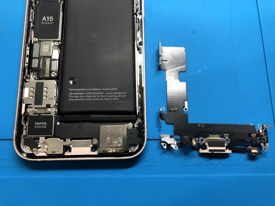 iPhone13の充電不具合、データそのまま・最短即日で修理対応いたします【スマホ修理工房池袋P’パルコ店】