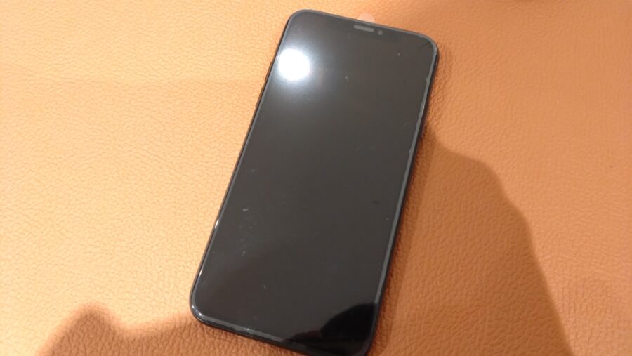 タッチが一切反応しないiPhoneX(アイフォンテン)の修理でお持ち込み頂きました。【スマホ修理工房仙台PARCO2店】