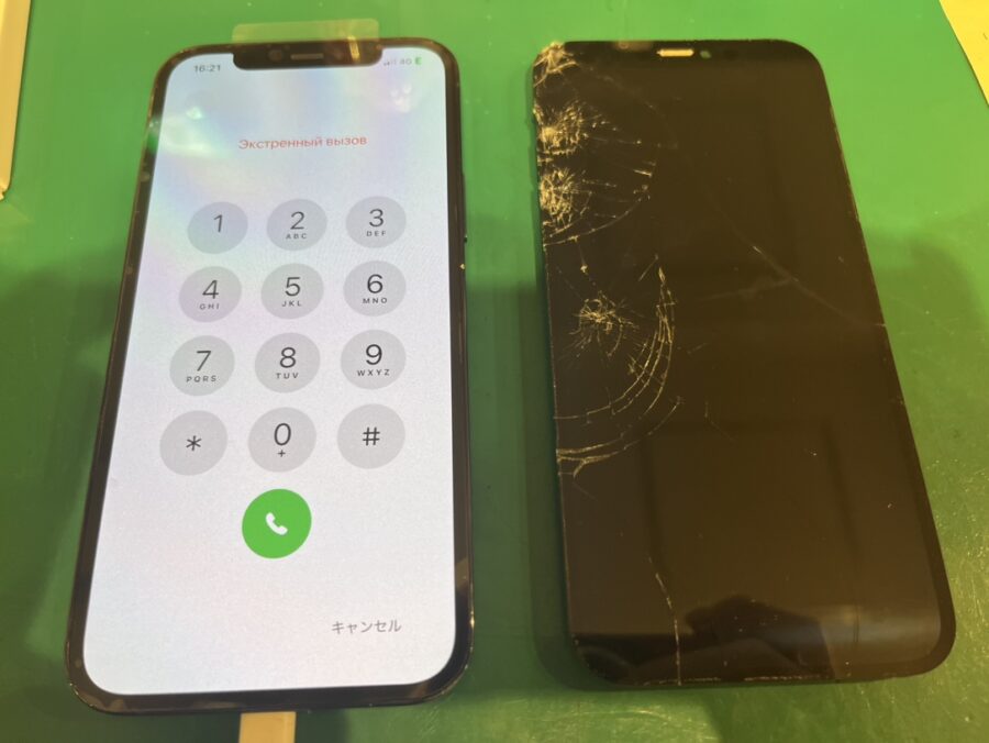 iPhone12Pro(アイフォン)のバキバキ画面、今が修理どきかも‼【スマホ修理工房新宿PePe店】