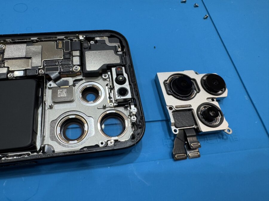 iPhone15Pro のアウトカメラ修理は、データそのまま・即日お渡しの「スマホ修理工房　池袋P'パルコ本店」へ！