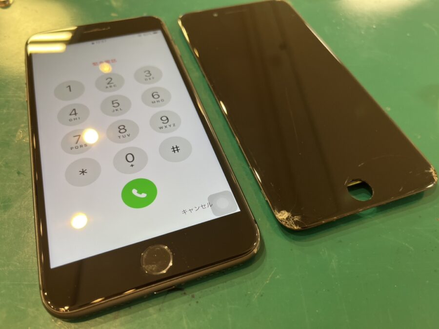 画面割れiPhoneSE3(アイフォン)の画面交換も新品同様に！【スマホ修理工房新宿PePe店】