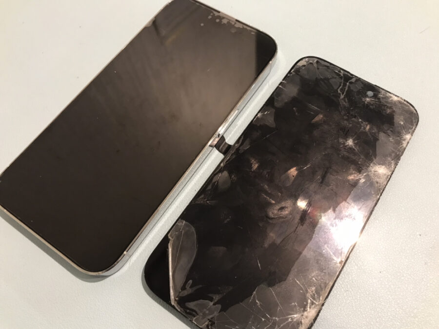画面に線が入ってしまった！iPhone14pro(アイフォン)の画面交換修理を行いました！