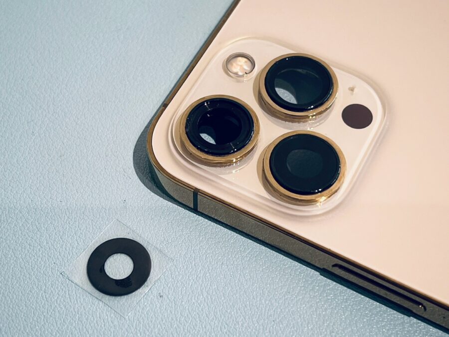 落としてカメラレンズが割れてしまった！iPhone13pro(アイフォン)のカメラレンズ交換修理を行いました！
