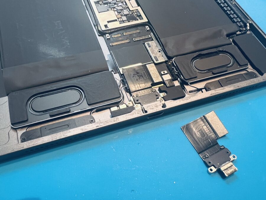 iPad pro11 第2世代(アイパッド)の充電コネクタ交換修理を行いました！
