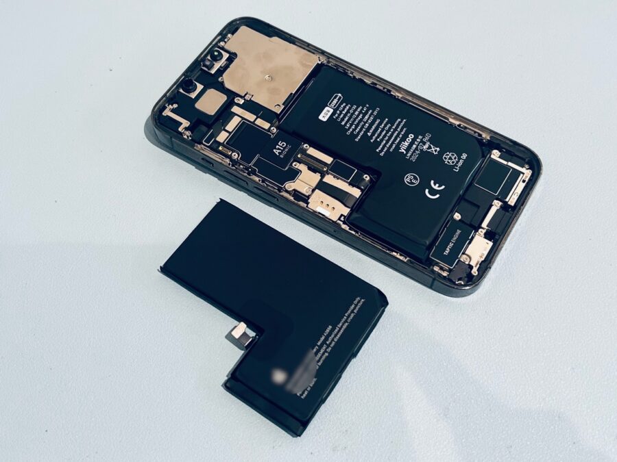 バッテリーの最大容量が80％で持ちが悪い！iPhone13Pro(アイフォン13プロ)のバッテリー交換修理を行いました！