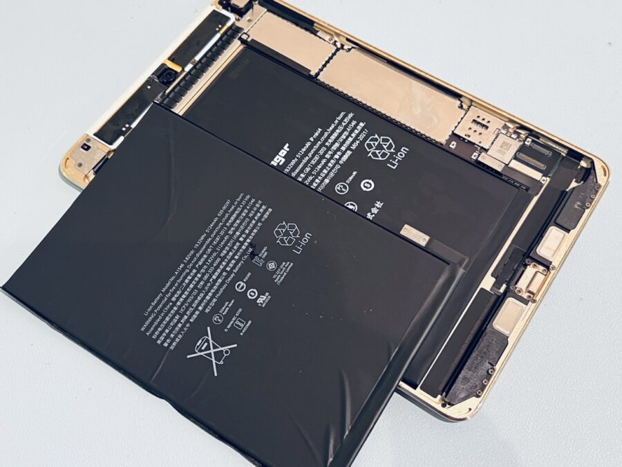 iPad mini4（アイパッドミニ）のバッテリー交換修理を行いました！