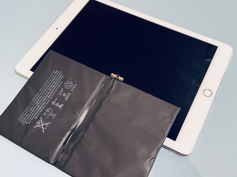 iPad Pro9.7(アイパッドプロ9.7)のバッテリー交換修理を行いました！