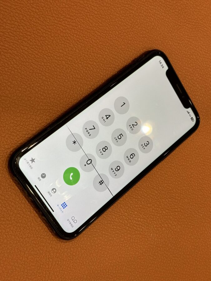 画面に黒い横線iPhoneXR(アイフォンテンアール)の画面交換修理を行いました。【スマホ修理工房仙台PARCO2店】