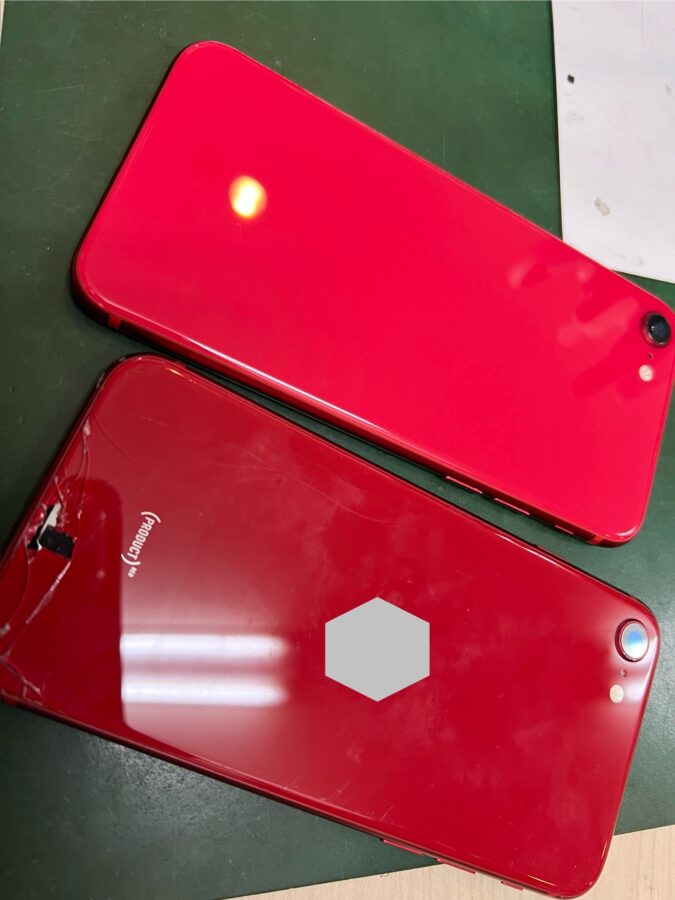 iPhone SE 2022の背面ガラス修理のご依頼をいただきました！アイフォンでお困りの際は【スマホ修理工房葛西店】へ！