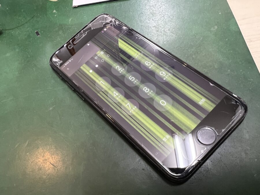 iPhone SE2を落としてしまって表示がおかしくなってしまったので修理したいとのご相談をいただきました！