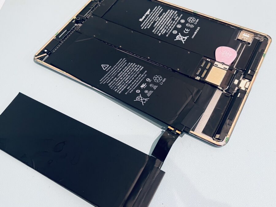 少し使っただけで電源が直ぐに落ちてしまう！iPad Pro10.5(アイパッド)のバッテリー交換修理を行いました！
