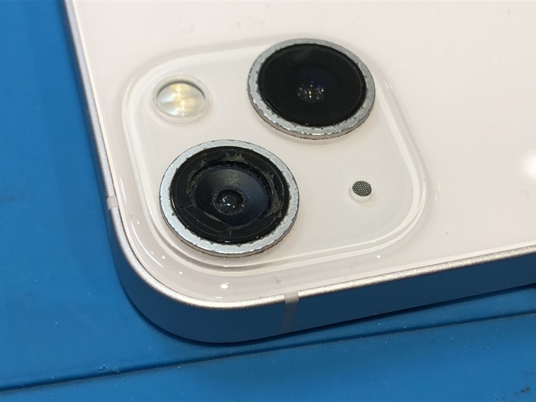 カメラのガラスが割れてしまったiPhone12のアウトカメラガラス交換修理を行いました【スマホ修理工房仙台パルコ2店】